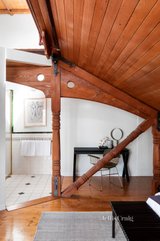 https://images.listonce.com.au/custom/160x/listings/1593-oxford-street-collingwood-vic-3066/757/01124757_img_17.jpg?KOZli07OWJQ