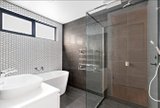 https://images.listonce.com.au/custom/160x/listings/15a-buckley-street-safety-beach-vic-3936/698/01933698_img_02.jpg?8l4p6Rq3N_k