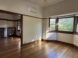 https://images.listonce.com.au/custom/160x/listings/15a-creswick-street-hawthorn-vic-3122/122/01703122_img_05.jpg?hcnqLRWR6Vo