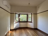 https://images.listonce.com.au/custom/160x/listings/15a-creswick-street-hawthorn-vic-3122/122/01703122_img_08.jpg?1tsbt95IWxY