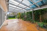 https://images.listonce.com.au/custom/160x/listings/15a-eastmead-road-croydon-vic-3136/380/01939380_img_01.jpg?XYiRHsKzabs