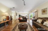 https://images.listonce.com.au/custom/160x/listings/15a-eastmead-road-croydon-vic-3136/572/00874572_img_03.jpg?QY2BL8L5f9s