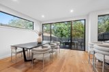 https://images.listonce.com.au/custom/160x/listings/15a-janfourd-court-mount-waverley-vic-3149/330/01646330_img_04.jpg?LTLKausgFd0