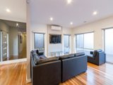 https://images.listonce.com.au/custom/160x/listings/15a-kalimna-street-mooroolbark-vic-3138/219/01524219_img_03.jpg?TF7638MIwBg