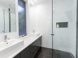 https://images.listonce.com.au/custom/160x/listings/15a-kalimna-street-mooroolbark-vic-3138/219/01524219_img_12.jpg?s8THxvyjhwM