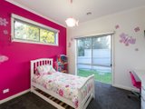 https://images.listonce.com.au/custom/160x/listings/15a-kalimna-street-mooroolbark-vic-3138/219/01524219_img_14.jpg?JdMdZyFL76o