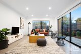 https://images.listonce.com.au/custom/160x/listings/15a-lloyd-street-strathmore-vic-3041/591/01772591_img_01.jpg?re1qAnALB-k