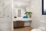 https://images.listonce.com.au/custom/160x/listings/15a-lloyd-street-strathmore-vic-3041/591/01772591_img_11.jpg?FzW8IQa8KPo