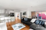 https://images.listonce.com.au/custom/160x/listings/15a-pennington-street-keilor-east-vic-3033/812/01967812_img_02.jpg?kY6FNtN0vDM
