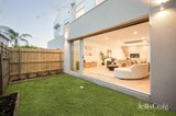 https://images.listonce.com.au/custom/160x/listings/15a-rae-avenue-edithvale-vic-3196/699/01872699_img_12.jpg?aoaAIZbb8t4