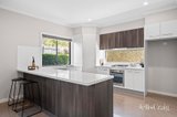 https://images.listonce.com.au/custom/160x/listings/15a-stephen-crescent-croydon-vic-3136/487/01892487_img_04.jpg?Lte0Gv-mE9I