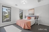 https://images.listonce.com.au/custom/160x/listings/15a-stephen-crescent-croydon-vic-3136/487/01892487_img_10.jpg?THD3cUityDY