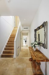 https://images.listonce.com.au/custom/160x/listings/15a-westminster-street-balwyn-vic-3103/842/00429842_img_03.jpg?HFbbJJEahfo