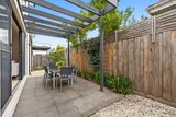https://images.listonce.com.au/custom/160x/listings/15b-fairbank-road-bentleigh-vic-3204/820/01773820_img_10.jpg?D9-WW862O0I