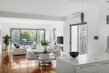 https://images.listonce.com.au/custom/160x/listings/15b-lancaster-street-bentleigh-east-vic-3165/994/01980994_img_03.jpg?rpqrLjL9iXg