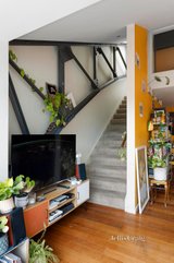 https://images.listonce.com.au/custom/160x/listings/15c-john-street-clifton-hill-vic-3068/067/01704067_img_08.jpg?kMVHmAJw7Zg