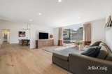 https://images.listonce.com.au/custom/160x/listings/16-20-banyan-street-st-andrews-beach-vic-3941/250/01740250_img_10.jpg?ftb5D_0Cark