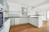 https://images.listonce.com.au/custom/160x/listings/16-addis-street-geelong-west-vic-3218/958/01698958_img_02.jpg?zfbBZayOK4k