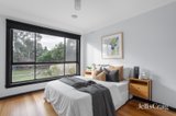 https://images.listonce.com.au/custom/160x/listings/16-adrian-street-chadstone-vic-3148/282/01909282_img_07.jpg?f01O61mpdO0