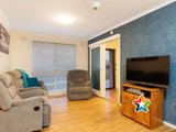 https://images.listonce.com.au/custom/160x/listings/16-alawara-drive-mooroolbark-vic-3138/709/01524709_img_09.jpg?KklCzytxDWo