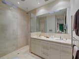 https://images.listonce.com.au/custom/160x/listings/16-albert-pl-richmond-vic-3121/085/01678085_img_05.jpg?UWQL0GCv2U0