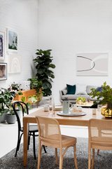 https://images.listonce.com.au/custom/160x/listings/16-albert-street-northcote-vic-3070/752/01735752_img_04.jpg?e5Rr3xATcAU