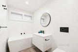 https://images.listonce.com.au/custom/160x/listings/16-allan-avenue-south-morang-vic-3752/339/01031339_img_05.jpg?49zz2KGK30s