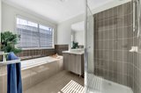 https://images.listonce.com.au/custom/160x/listings/16-arenal-street-curlewis-vic-3222/528/01698528_img_12.jpg?D8T8bgxoRQk