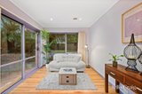 https://images.listonce.com.au/custom/160x/listings/16-argyle-street-donvale-vic-3111/626/01811626_img_02.jpg?kZMYgnbuA6Y