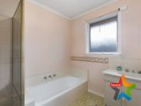 https://images.listonce.com.au/custom/160x/listings/16-arundel-street-croydon-vic-3136/498/01525498_img_14.jpg?GC5ygrC3yRg