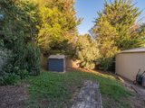 https://images.listonce.com.au/custom/160x/listings/16-autumn-grove-mooroolbark-vic-3138/405/01524405_img_16.jpg?-1wNmdLp1C0