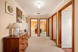 https://images.listonce.com.au/custom/160x/listings/16-avalon-street-mooroolbark-vic-3138/961/01700961_img_09.jpg?f-bTBpL-rKo