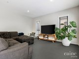 https://images.listonce.com.au/custom/160x/listings/16-balanada-close-alfredton-vic-3350/723/01576723_img_05.jpg?A7UqZWZQT_w