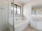 https://images.listonce.com.au/custom/160x/listings/16-balanada-close-alfredton-vic-3350/723/01576723_img_11.jpg?b9ZVQ652DKU