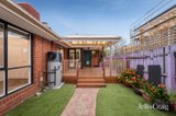 https://images.listonce.com.au/custom/160x/listings/16-basingstoke-road-mitcham-vic-3132/268/01821268_img_11.jpg?TWC4cv8tmOk