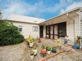 https://images.listonce.com.au/custom/160x/listings/16-bennison-street-croydon-vic-3136/516/01871516_img_06.jpg?1Q67lRQhgyk