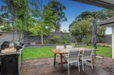 https://images.listonce.com.au/custom/160x/listings/16-bonnie-doone-street-briar-hill-vic-3088/306/01188306_img_12.jpg?rY7FIV1WPQc