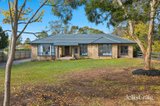 https://images.listonce.com.au/custom/160x/listings/16-bowen-street-woodend-vic-3442/354/01906354_img_02.jpg?kyg8Ts_c8Aw