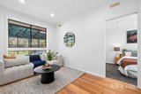 https://images.listonce.com.au/custom/160x/listings/16-bowen-street-woodend-vic-3442/354/01906354_img_11.jpg?5cieq-n7yKk
