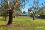 https://images.listonce.com.au/custom/160x/listings/16-bowen-street-woodend-vic-3442/354/01906354_img_18.jpg?W8ZRSRirFEI