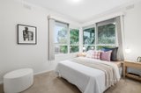 https://images.listonce.com.au/custom/160x/listings/16-brentwood-drive-glen-waverley-vic-3150/957/01514957_img_08.jpg?fj-5kFvCQT4