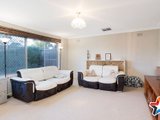 https://images.listonce.com.au/custom/160x/listings/16-bridges-avenue-mooroolbark-vic-3138/317/01526317_img_03.jpg?_UTXUxuL6tI