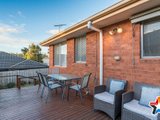 https://images.listonce.com.au/custom/160x/listings/16-bridges-avenue-mooroolbark-vic-3138/317/01526317_img_10.jpg?17hGIxNmXvY