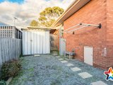 https://images.listonce.com.au/custom/160x/listings/16-bridges-avenue-mooroolbark-vic-3138/317/01526317_img_11.jpg?MCCXDN0urlA