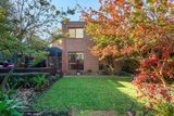 https://images.listonce.com.au/custom/160x/listings/16-bruce-street-balwyn-vic-3103/130/01683130_img_12.jpg?r9J6Y7DpXf0