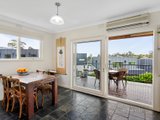 https://images.listonce.com.au/custom/160x/listings/16-burgundy-drive-doncaster-vic-3108/205/01112205_img_04.jpg?m63x3oU1eh4