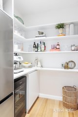 https://images.listonce.com.au/custom/160x/listings/16-capitol-avenue-mckinnon-vic-3204/088/01769088_img_08.jpg?Rbp4aLNyKpY