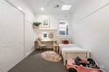 https://images.listonce.com.au/custom/160x/listings/16-capitol-avenue-mckinnon-vic-3204/088/01769088_img_12.jpg?mrK7F5my1uw