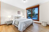 https://images.listonce.com.au/custom/160x/listings/16-catherine-avenue-mount-waverley-vic-3149/083/01661083_img_14.jpg?imUWdglSLGg