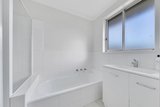 https://images.listonce.com.au/custom/160x/listings/16-challenger-close-whittington-vic-3219/539/01698539_img_05.jpg?yBiFQkfB0i0